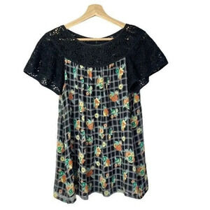 Tibi Black Floral Silk Lace Short Sleeve Blouse 8